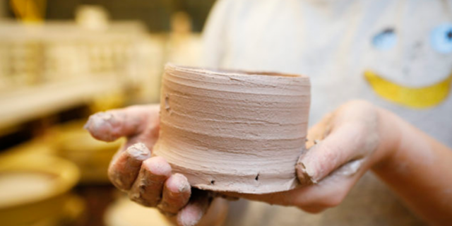 12-Week Pottery Classes at Chelsea Studio