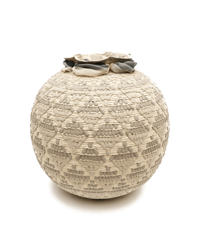 <em>Vestiges</em>, YoonJee Kwak