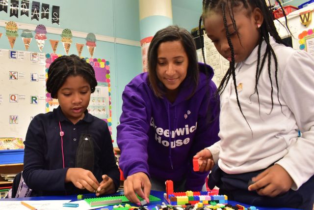 Helping NYC Families Enroll in Pre-K and 3-K with a New Outreach Grant